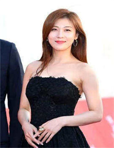 奶头一吃一个摸一个就硬知乎,40分钟超爽大片黄