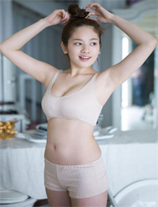 多此一女