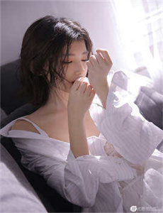 年轻女教师3在线观看